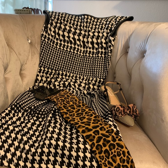 Antonio Melani style Galorie color hounds tooth, with a leopard bow. - Picture 10 of 13